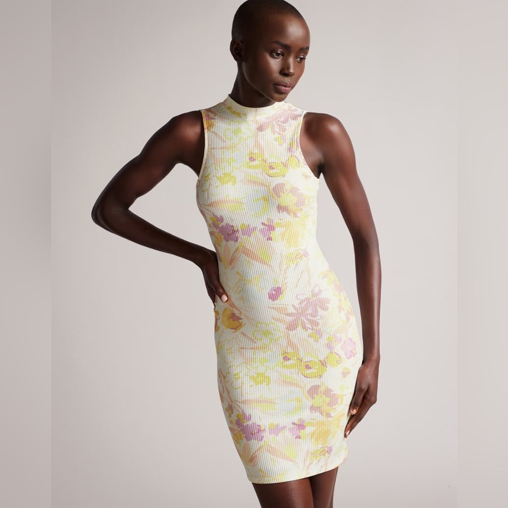 NWT Ted Baker Effi Twist Back Bodycon Size 4